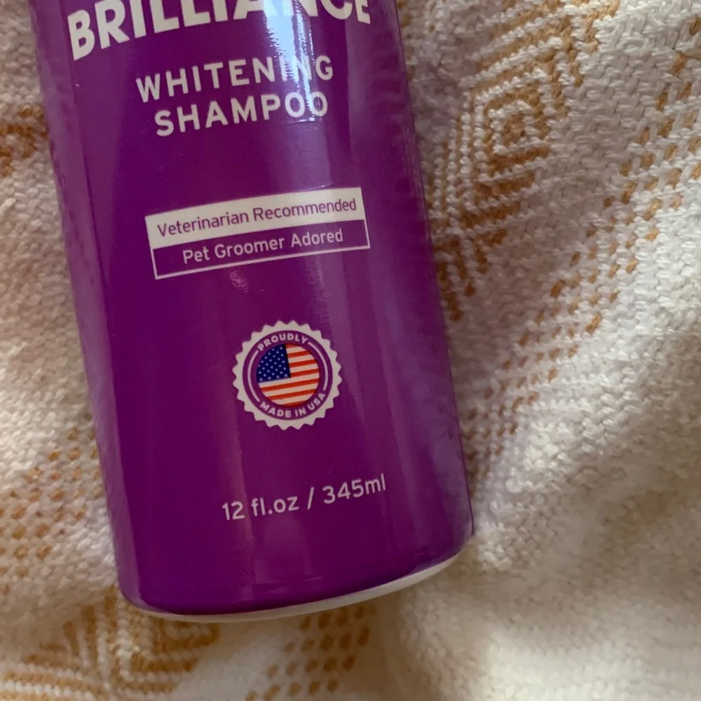Friday’s Dog Mega Brilliance Whitening Shampoo 12 fl oz